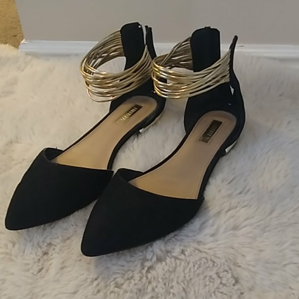 Forever 21 Pointed Toe Flats